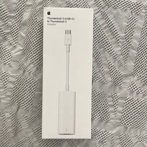 Apple Thunderbolt 3 (USB-C) to Thunderbolt 2 Adapter